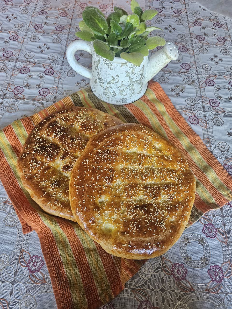 Roghani Gholach Bread, Unique Cakes in San Diego